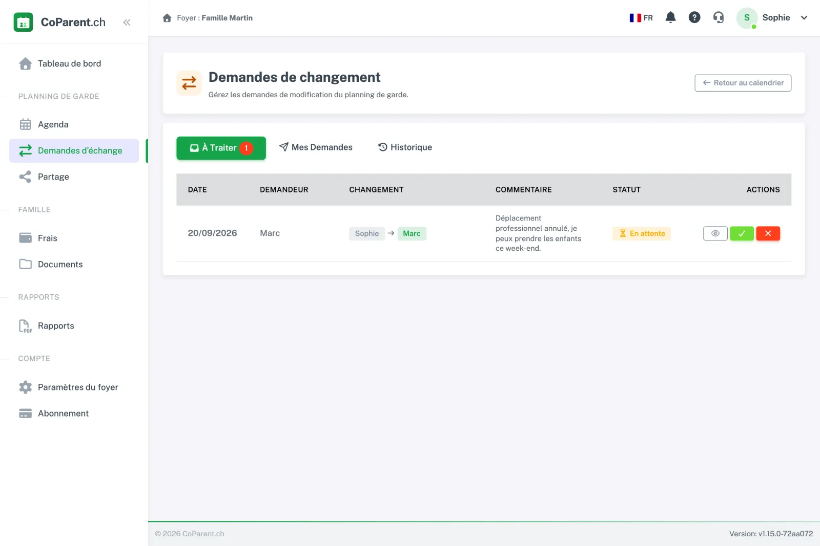 Demandes d’échange : une demande en attente avec sa date, son demandeur, le changement proposé, le motif et les actions accepter ou refuser.